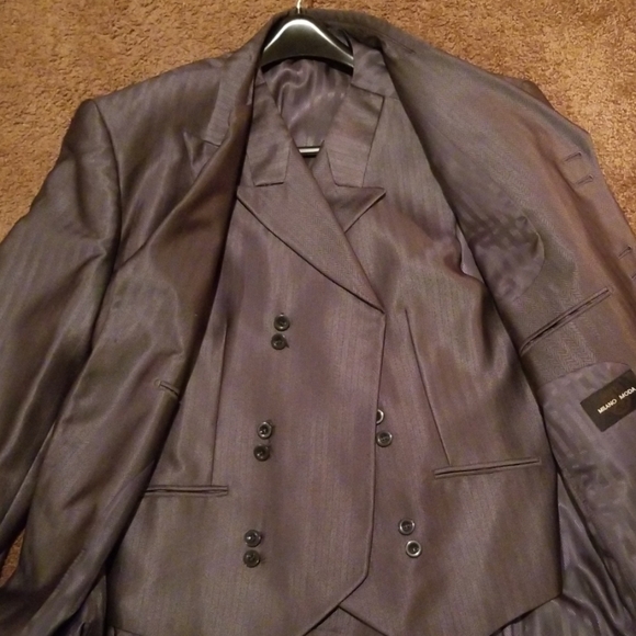 Men's Milano Moda Suit🔥🔥 - Picture 4 of 5